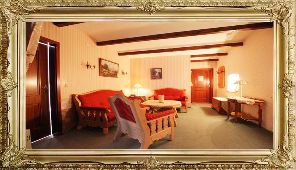 Landhaus Hotel Romantik Γκότα Δωμάτιο φωτογραφία
